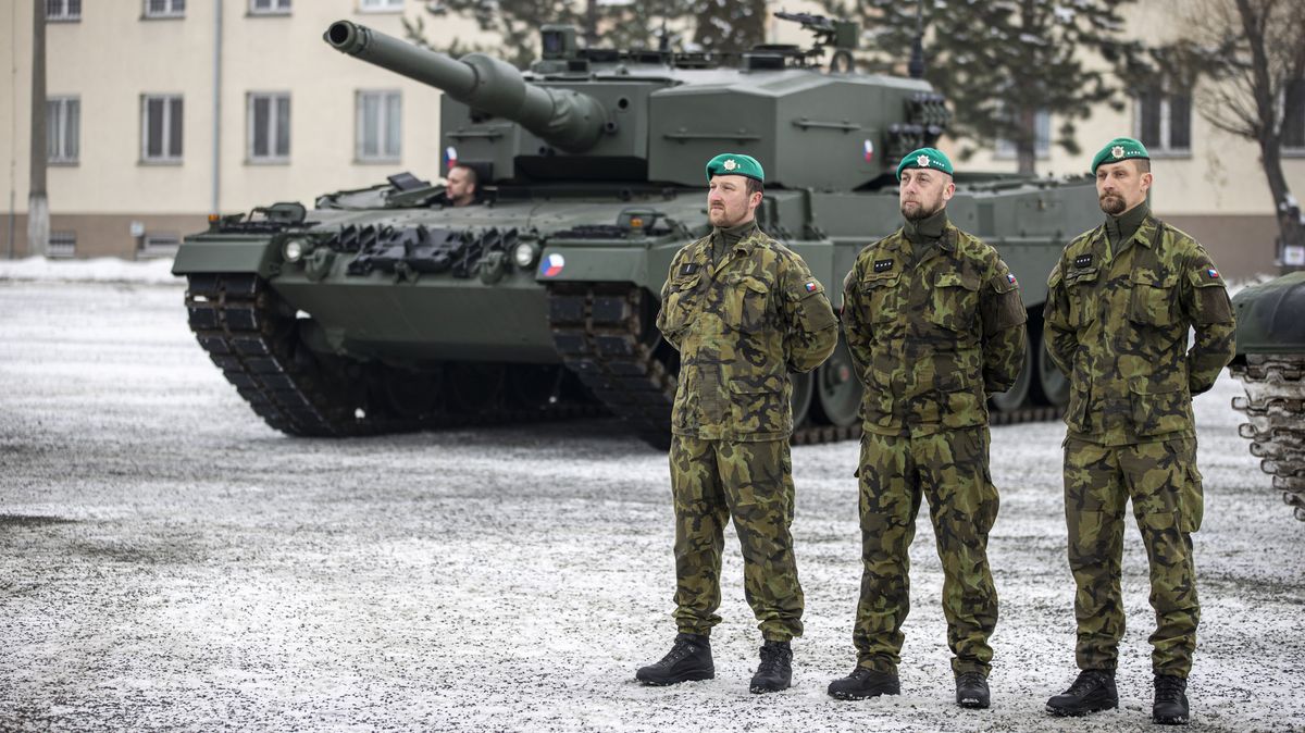 Armáda může používat německé Leopardy. Tanky prošly vojskovými zkouškami